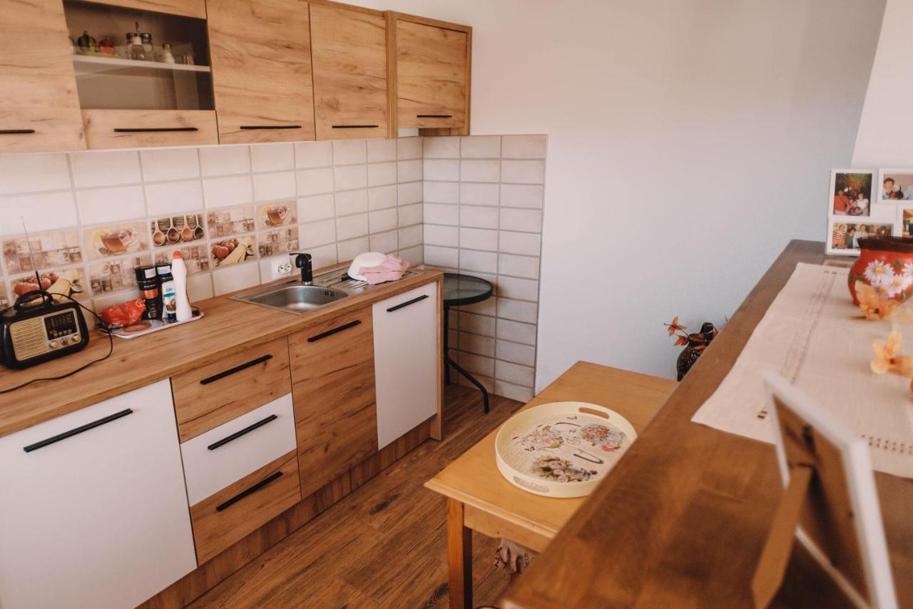 Casa Bunicilor Hotell Nucsoara  Eksteriør bilde
